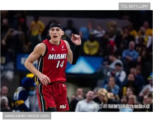 希罗利用挡拆拉开空间提升三分效率，助力热火攻防转换