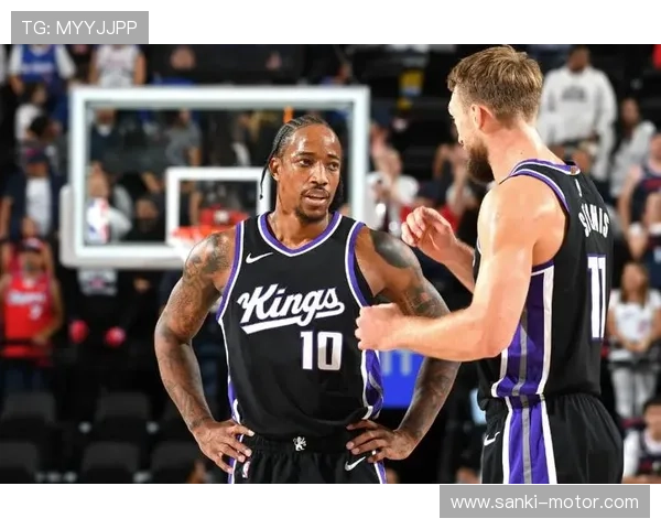 德罗赞中距离单打效率领跑后卫，改变对手防守布局